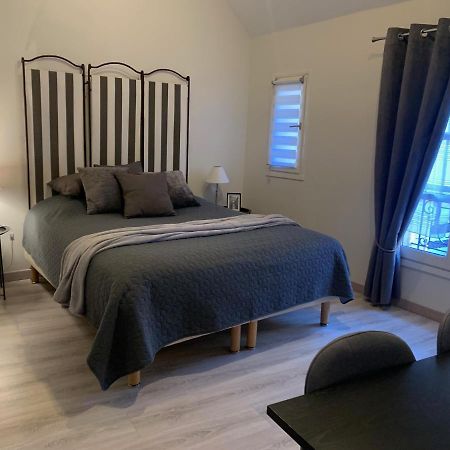 La Maison D'Emilie - Chambres D'Hotes Chaumes-en-Brie Eksteriør billede