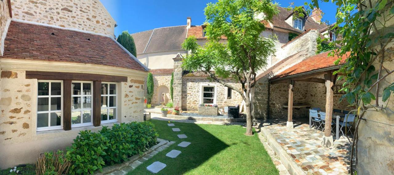 La Maison D'Emilie - Chambres D'Hotes Chaumes-en-Brie Eksteriør billede