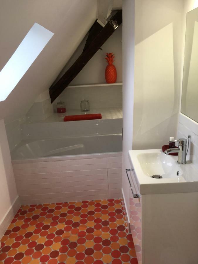 La Maison D'Emilie - Chambres D'Hotes Chaumes-en-Brie Eksteriør billede