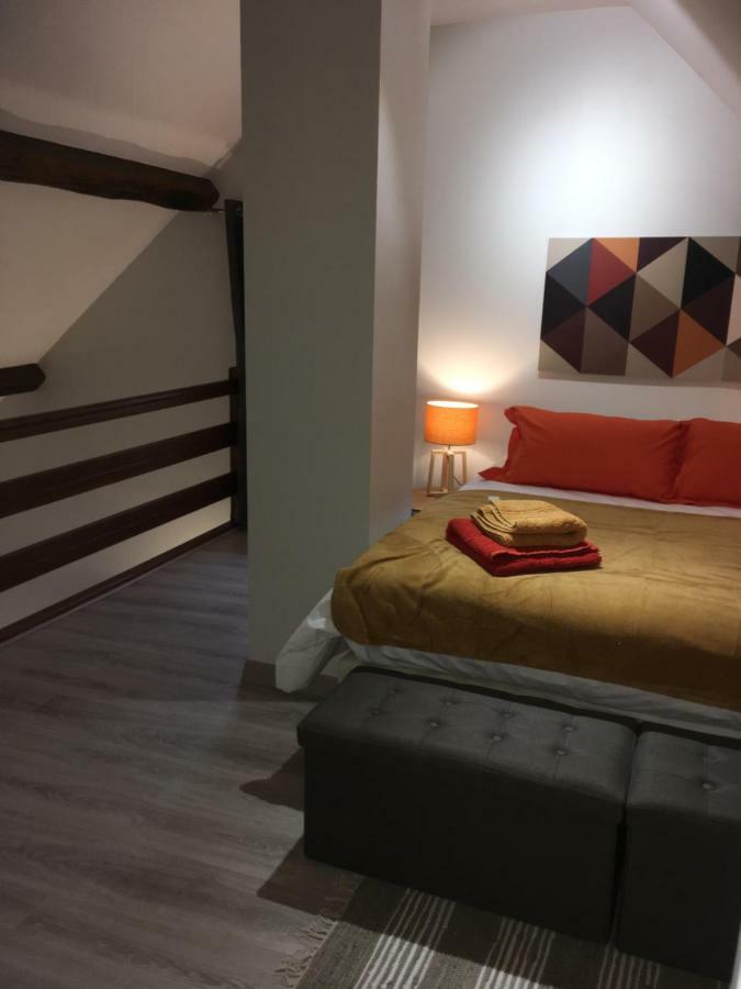La Maison D'Emilie - Chambres D'Hotes Chaumes-en-Brie Eksteriør billede