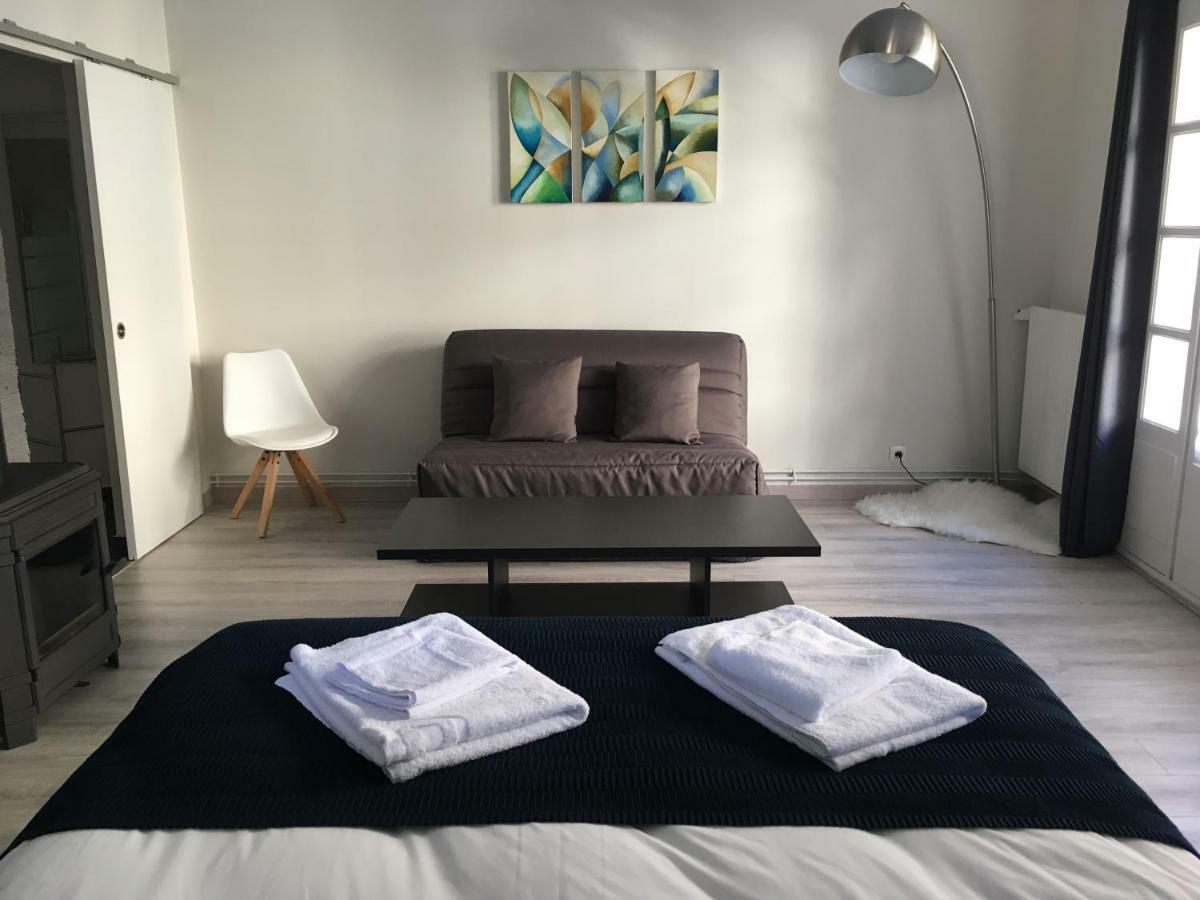La Maison D'Emilie - Chambres D'Hotes Chaumes-en-Brie Eksteriør billede