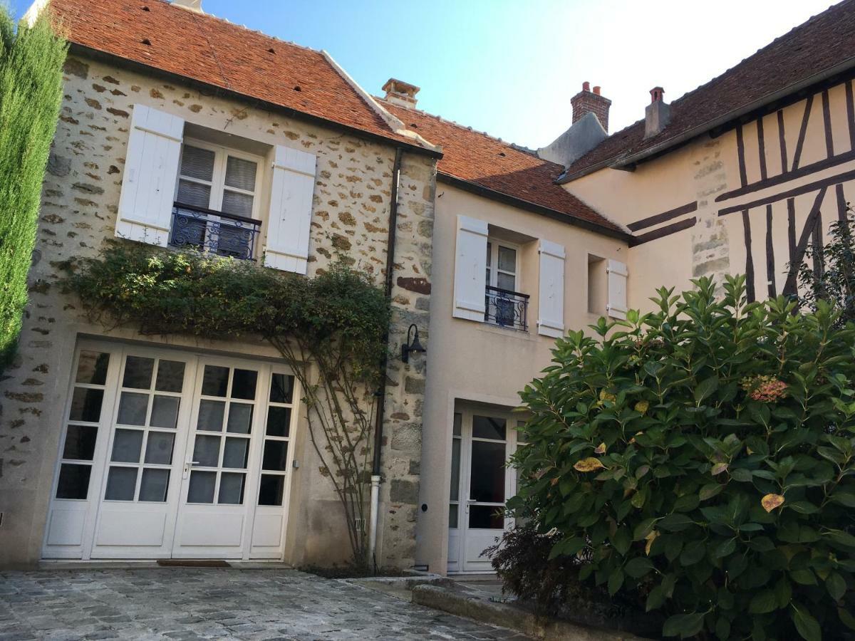 La Maison D'Emilie - Chambres D'Hotes Chaumes-en-Brie Eksteriør billede