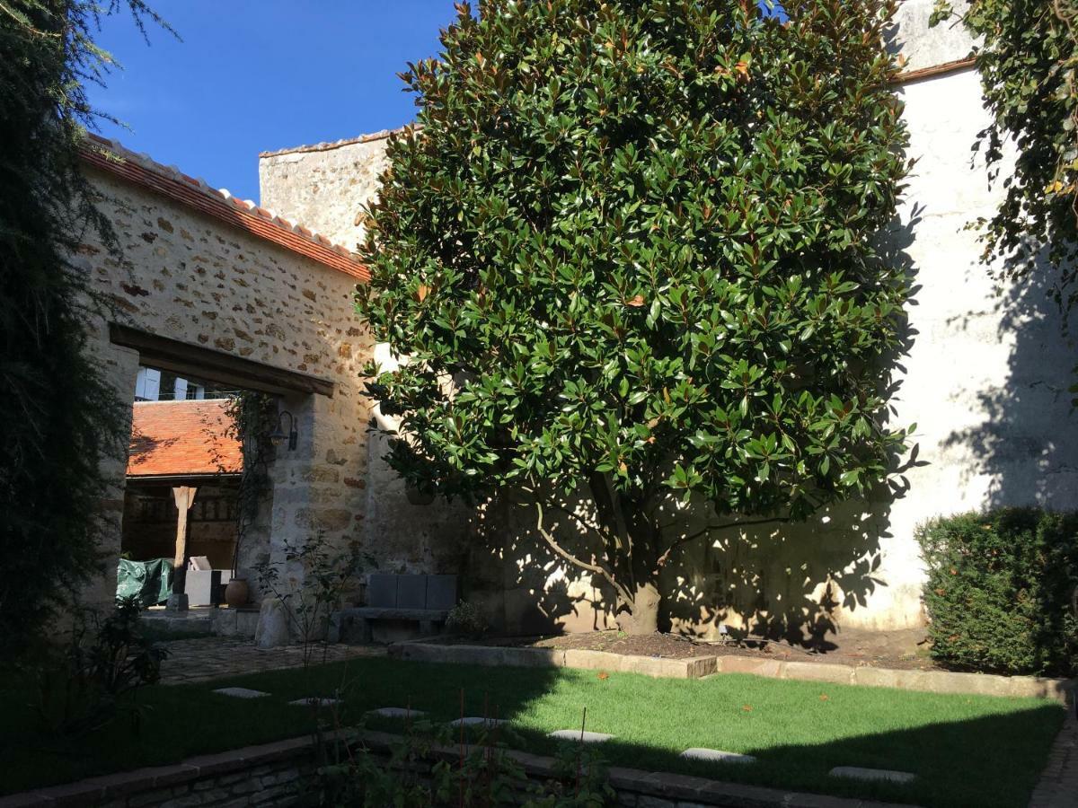 La Maison D'Emilie - Chambres D'Hotes Chaumes-en-Brie Eksteriør billede