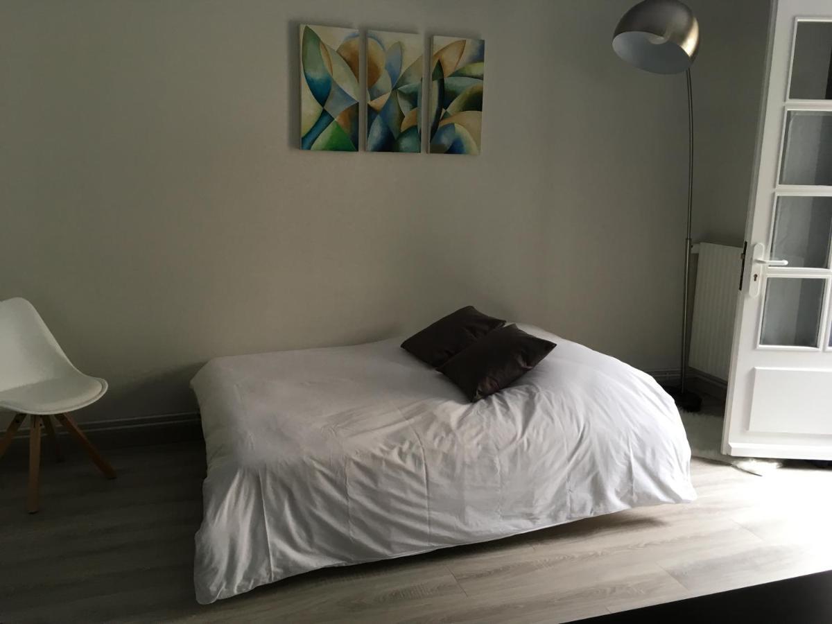 La Maison D'Emilie - Chambres D'Hotes Chaumes-en-Brie Eksteriør billede